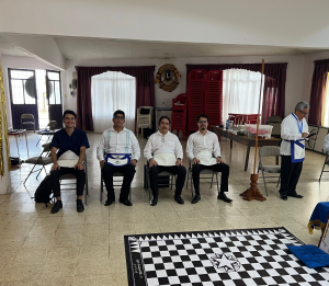 Lee más sobre el artículo Logia Pleno Día No. 3 visita a Coatépetl No. 38