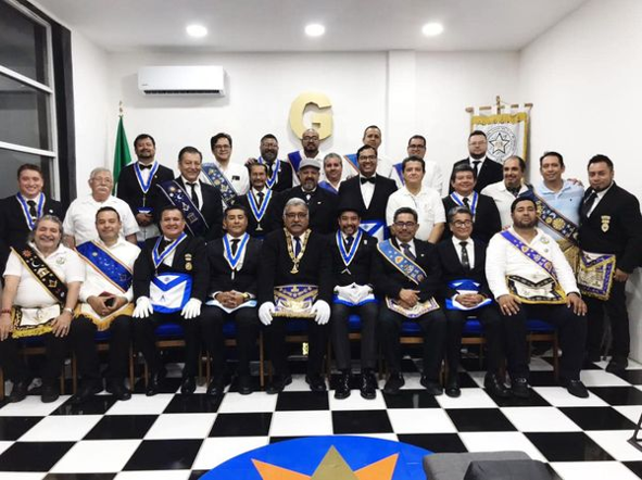 En este momento estás viendo Lumen No. 13: Comunicación con fines de elevación al sublime grado de maestro.