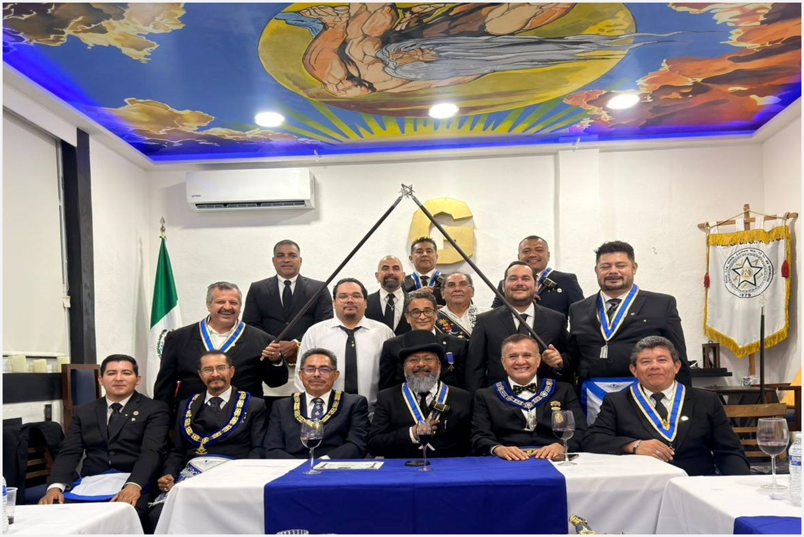 Lee más sobre el artículo Lumen No. 13: Cena solsticial de invierno e instalación cuadro logial ciclo 2026.